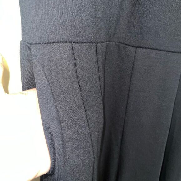 CAbi Downtown Sleeveless Wide Leg Jersey Jumpsuit in Black Size Medium EUC - Picture 4 of 8